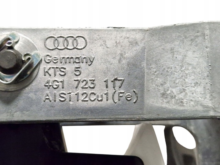 фото №9, Audi a6 c7 основание каркас педаль тормоза газа audi оригинальный номер 4g1723117 4pk //