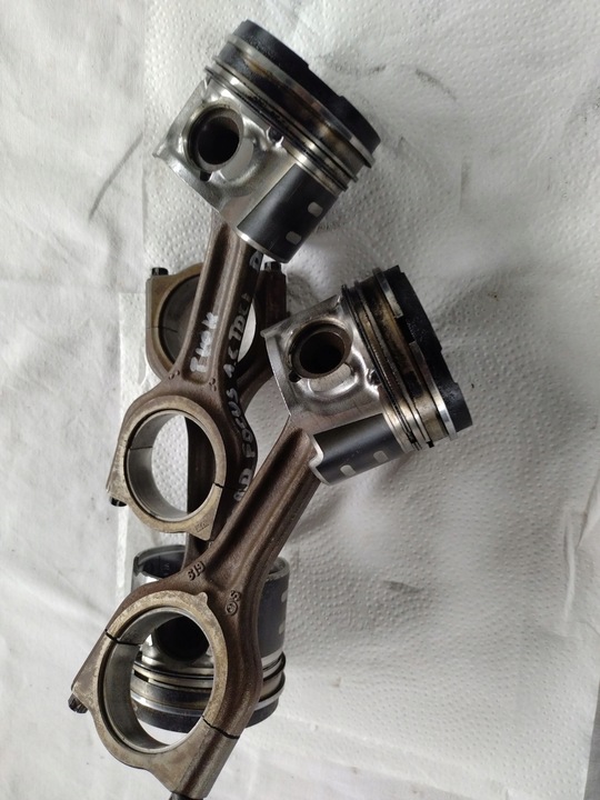 фото №8, Ford focus mk3 1.6tdci t1db поршень з шатуном