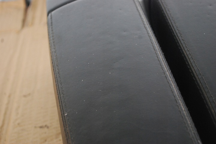 фото №7, Подлокотник средний чёрный audi a8 d3