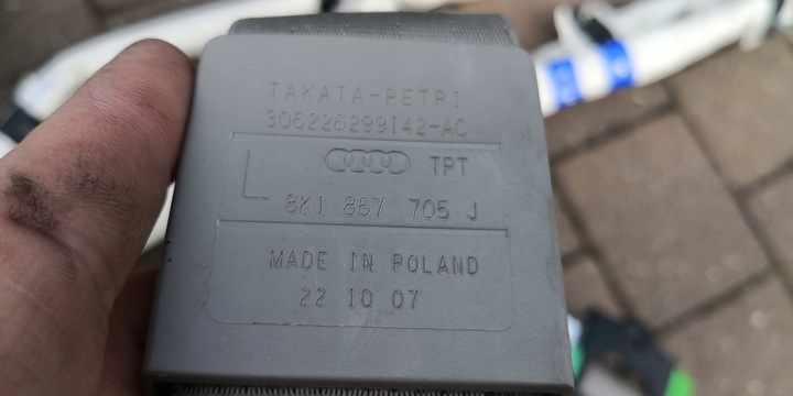 фото №4, Audi a4 b8 панель капот консоль ремни подушки серый achat комплект