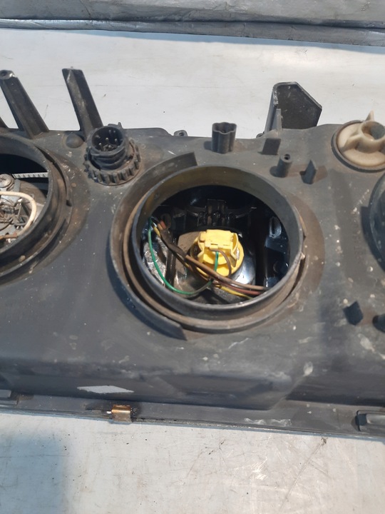 фото №7, Лампа фара лівий перед renault magnum 440 dxi