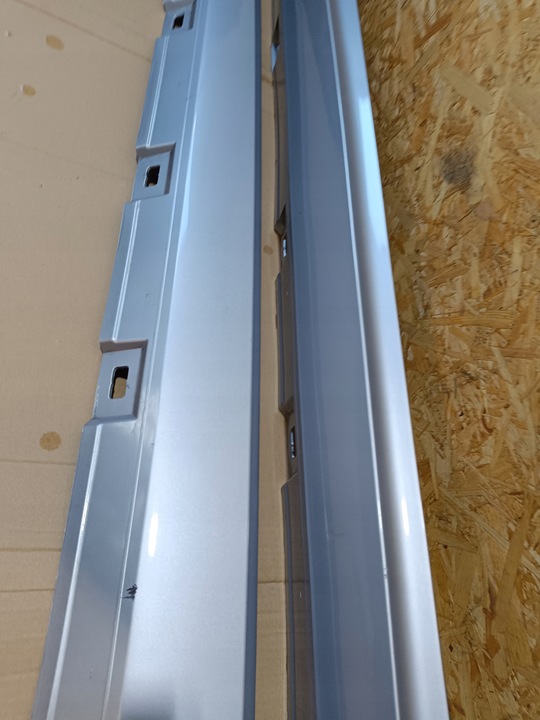 фото №3, Поріг планка порогова права a5 8w sportback