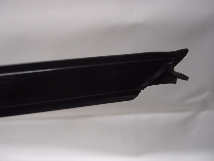 фото №6, Прокладка дверь правые перед vw tiguan ii 8w0837432