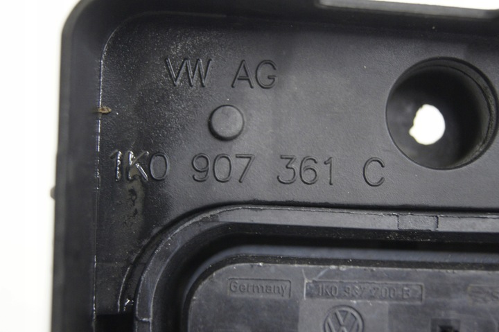 фото №9, Корпус запобіжників caddy iii рестайлінг 1.6 tdi