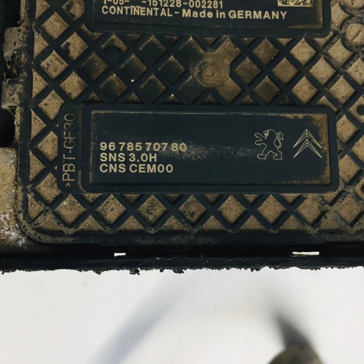 фото №12, Лямбда-зонд peugeot 308 sw ii 9678570780 2.0l дизель 110kw 2016