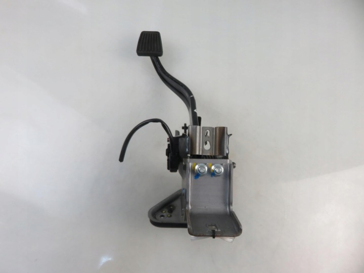 фото №6, Педаль сцепления kia sportage iv ql 32802-d7200