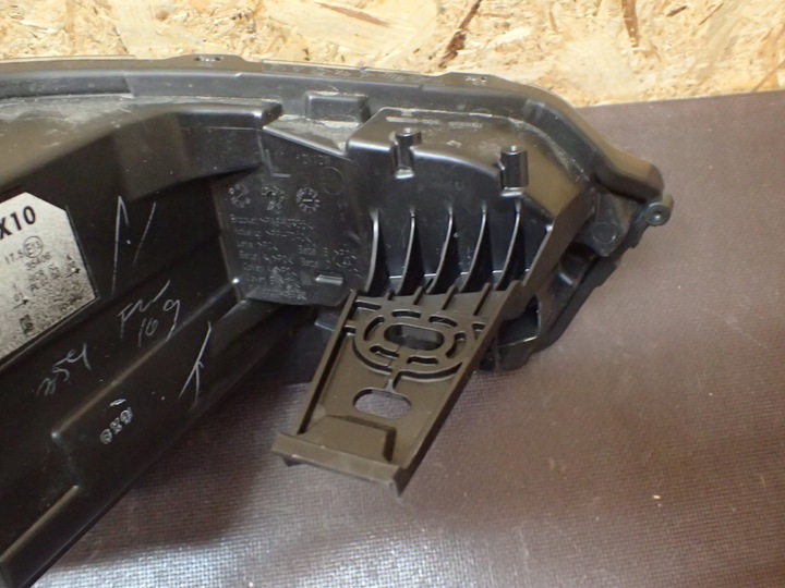 фото №3, Лампа перед левая renault zoe рестайлинг полный led