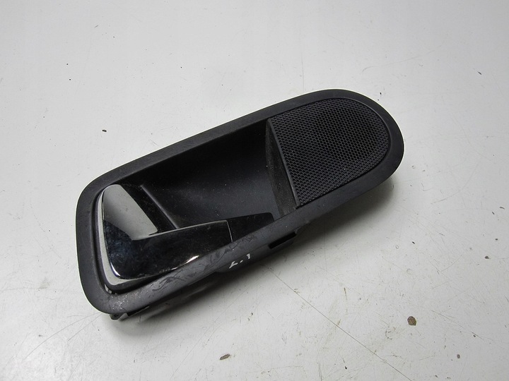 фото №3, Ручка внутренняя задняя левая vw sharan 01r хром