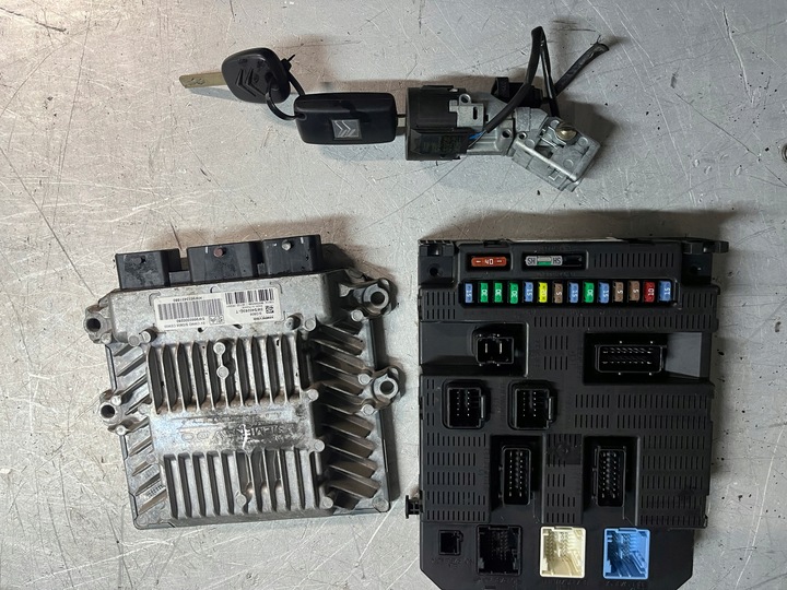 фото №1, Набор стартовый компьютер citroen c3 i 1,4 hdi 9660300280 9653451880