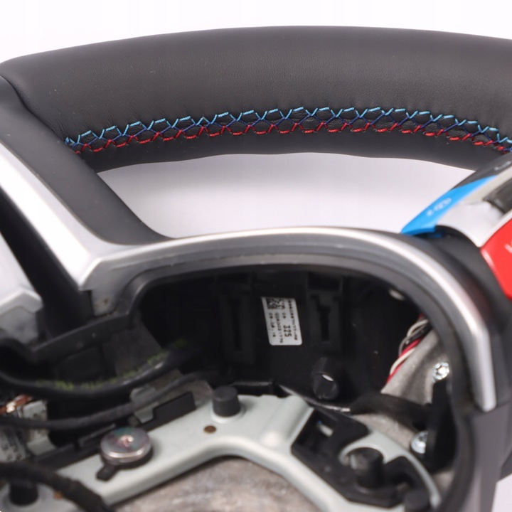 фото №11, Bmw f80 m3 f82 f83 m4 f87 m2 руль новая чёрная кожа m sport с подогревом