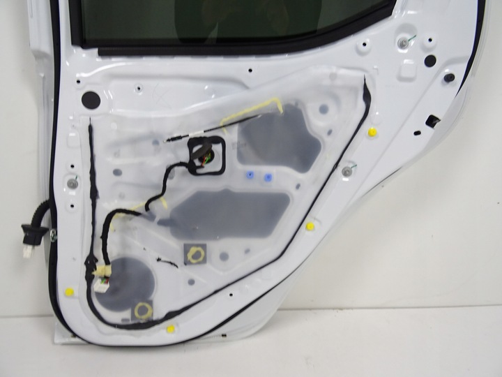 фото №16, Micra k14 двері праві зад qnc blanc nacre 2022r