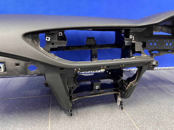 фото №6, Audi a7 c7 s7 панель капот head up uk англичанин 4g8857001g