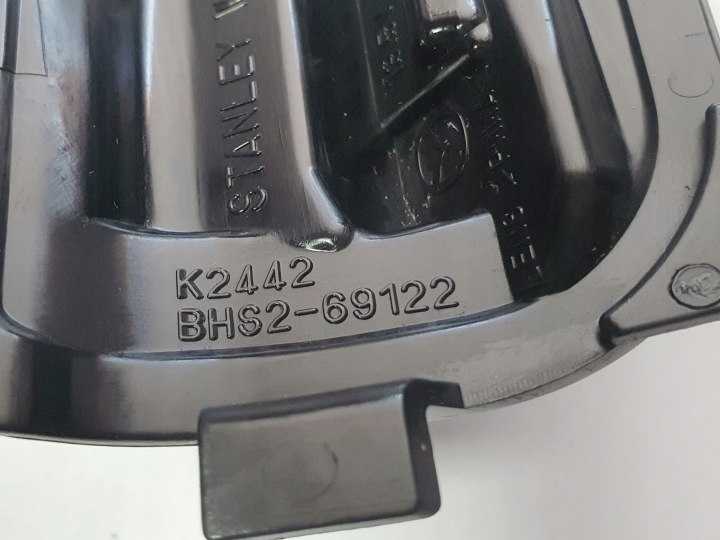 фото №7, Поворотник зеркала правое mazda 3 iii bm 2013-2017r oem номер