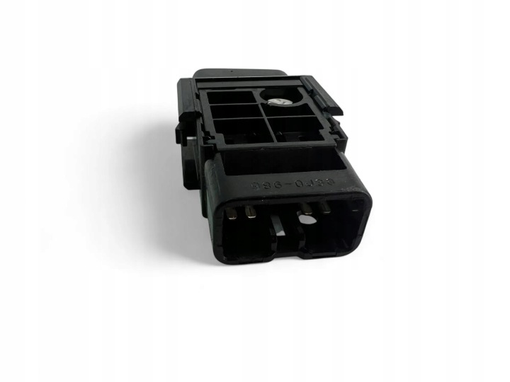 фото №9, Кнопка аварійних pontiac vibe estate 157962 32744890 2004