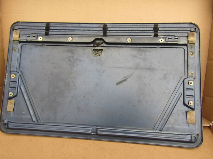 фото №7, 8 mercedes w124 люк планка sedan lub универсал