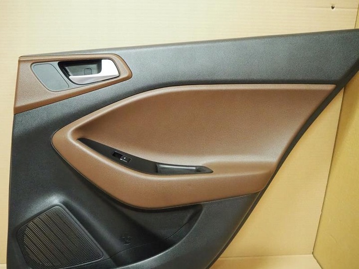 фото №3, Обивка боковина дверь правые зад hyundai i20 ii