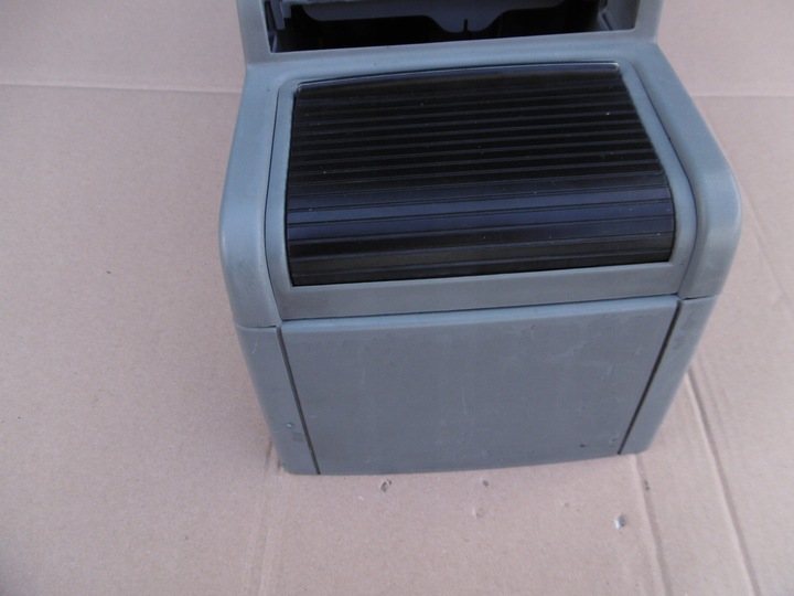 фото №8, Подлокотник туннель подстаканник bmw e46 sedan универсал купе compact серый