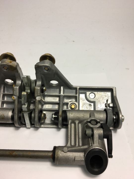 фото №12, Механізм obalania підголівник mercedes w124 sedan купе 1249700025