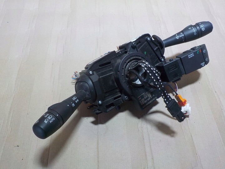 фото №7, Подрулевые рычаги clio iv 16r. 255679150r 855679150r