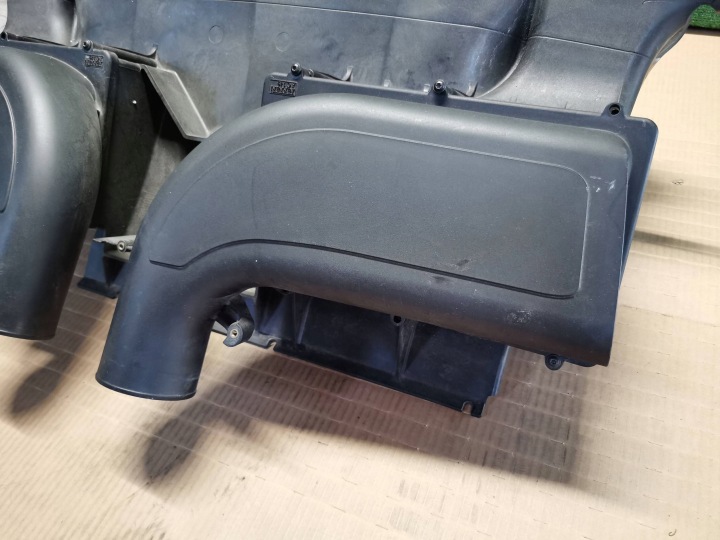 фото №7, Ferrari california f149 08- 4.3 v8 заборщик руль воздуха 417509520