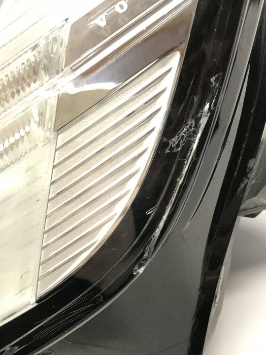 фото №8, Volvo v60 2013 перед сторона ліва лампа передня 32273021