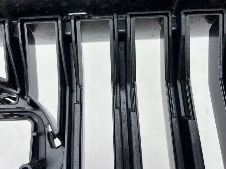 фото №10, Volvo xc60 ii рестайлинг решётка решётка радиатора бампера передней перед оригинал 21-