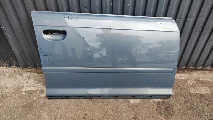 фото №1, Audi a3 8p 5d sportback дверь правые перед передние