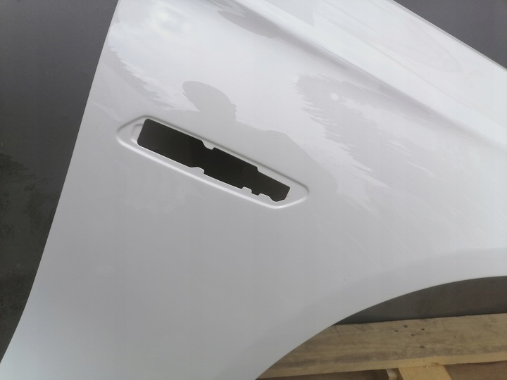 фото №6, Крило aluminiowy праві перед переднє bmw серії 5 f10 f11 лак a96