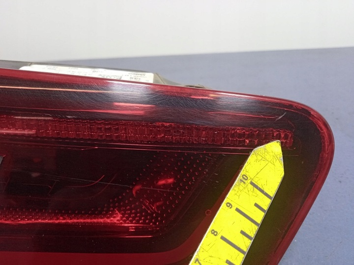 фото №10, Audi a6 c7 avant allroad лампа зад ліва задня внутрішня кришки 4g9945093f