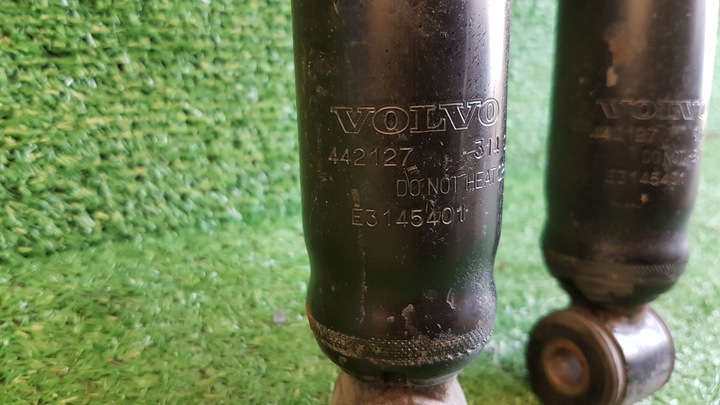 фото №3, Volvo v40 амортизаторы зад комплект