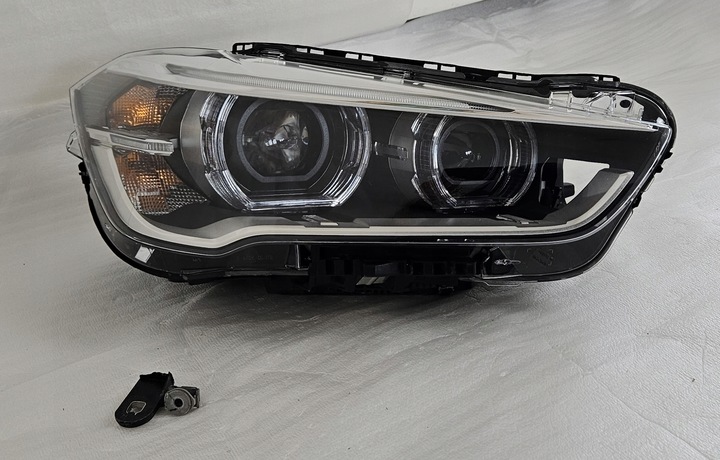 фото №1, Лампа правая перед полный led bmw x1 f48 2015-
