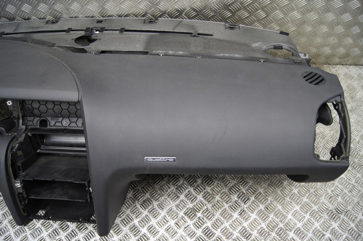 фото №9, Консоль подушки ремни подушка безопасности audi q7 4l