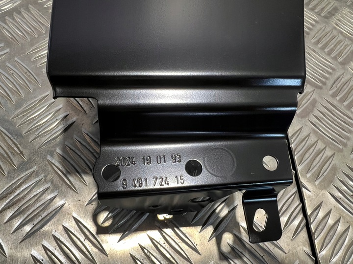 фото №12, Новый оригинальный крыло перед переднее правые bmw ix i20 2021- оригинал новый