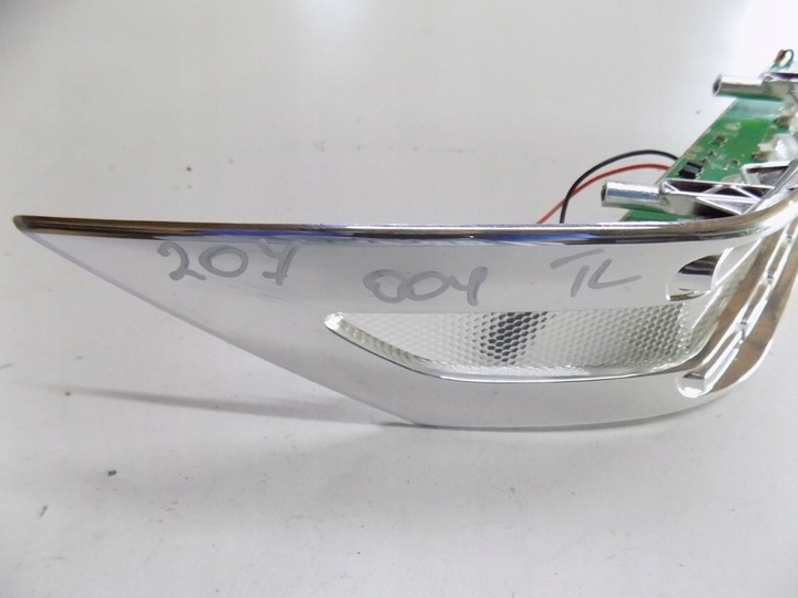 фото №6, Peugeot 207 вкладка светодиодный led лампы левый зад рестайлинг