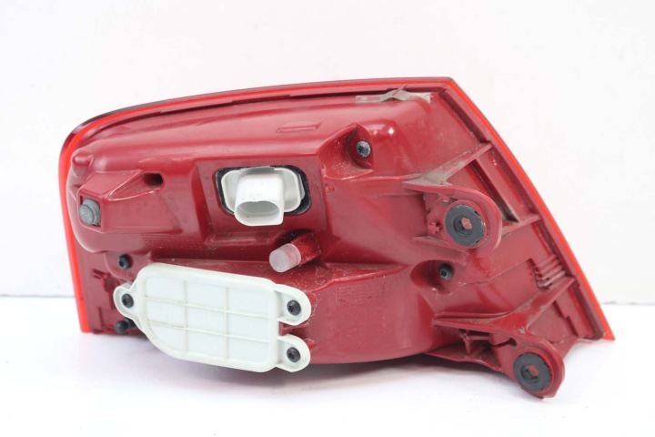 фото №13, Audi a8 s8 лампы led зад 4h0945093 4h0945094 4h0945095 4h0945096 фара задний