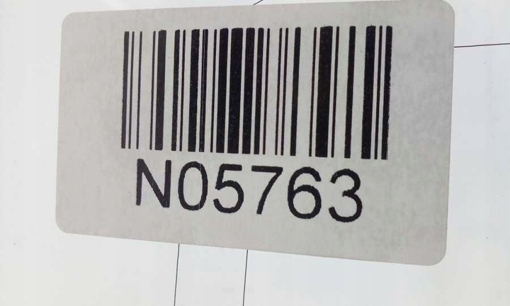 фото №2, Скло лобове передня mercedes c-klasa a205 2016- камери антена hud нова