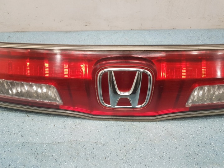фото №5, Honda civic viii ufo рестайлинг накладка крышки багажника