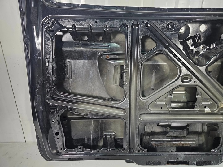 фото №13, Крышка багажника зад задняя mercedes vito w639