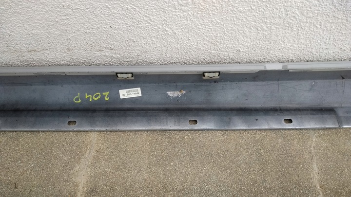 фото №7, Права планка порогова c клас w204 204 накладка