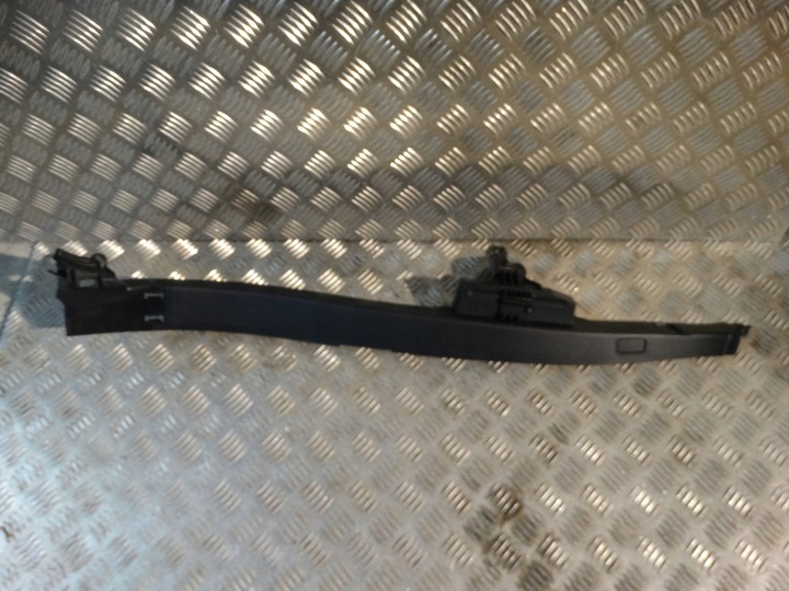 фото №1, Планка підкрилки задня ліва mercedes w213 combi 1