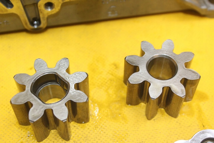 фото №7, Насос масла bmw 3.0 f10 f11 f30 f31 e90 x3 x5 f25 x6 n57d30b 7823009