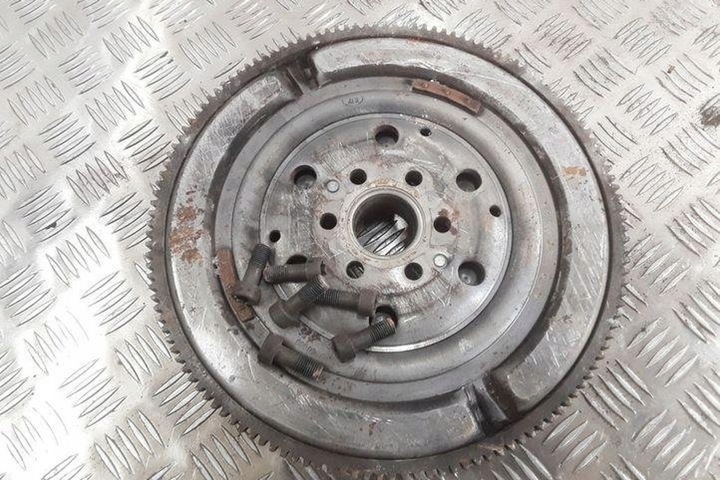 фото №9, Комплект зчеплення opel signum 9223223 2.2l бензин 114kw 2004