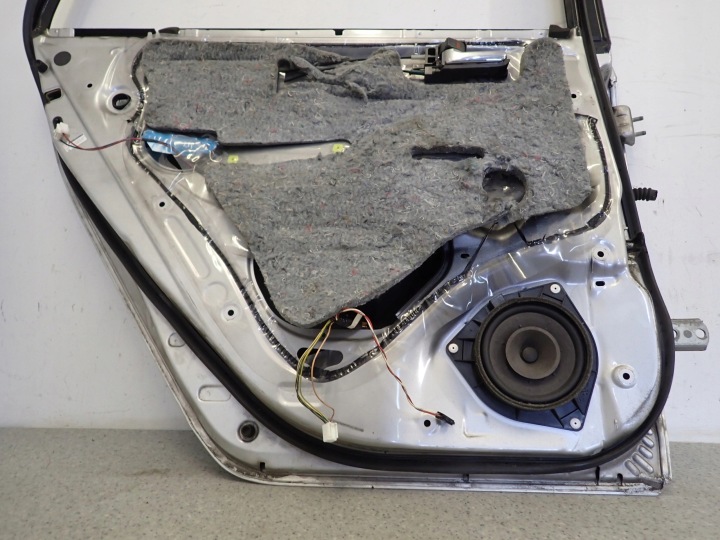 фото №12, Toyota corolla e12 hb sb 02-07 дверь задние левое