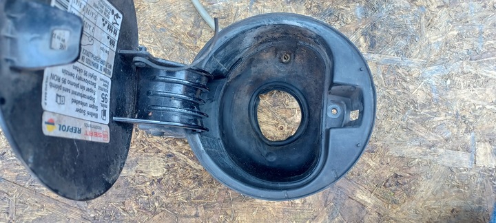 фото №3, Крышка заливка топлива seat leon lc9z 1p0809905