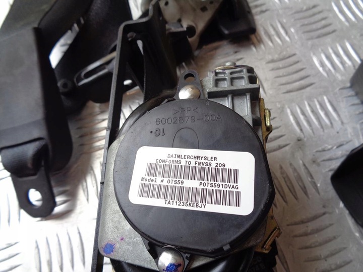 фото №14, Панель раздаточная подушка безопасности pas chrysler pacifica 03-