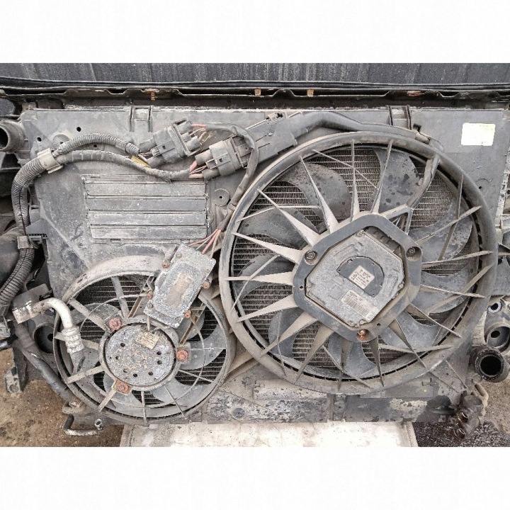 фото №11, Комплект радіатор вентилятор porsche cayenne 4.5 v8 турбіна 2004