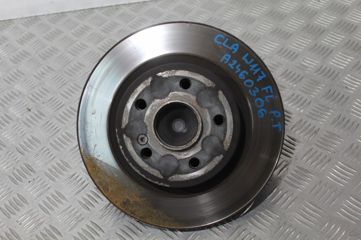 фото №1, Поворотный кулак правый зад cla w117 рестайлинг amg a2460306