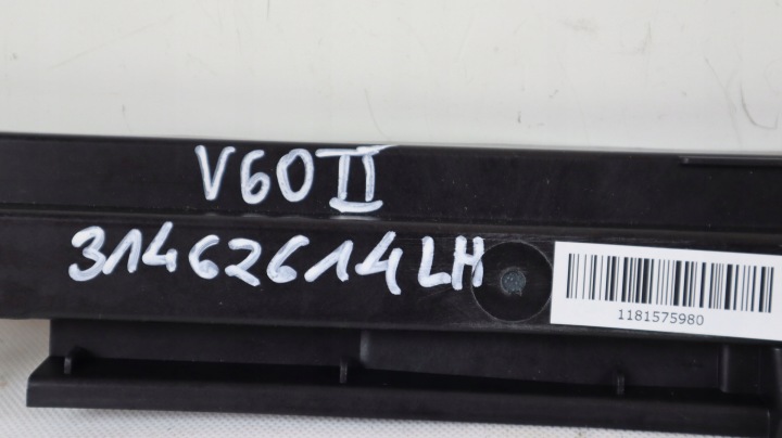 фото №8, Volvo v60 ii молдинг багажника левая 31462614