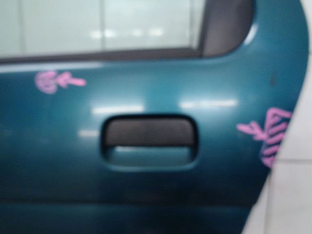 фото №3, Hyundai terios i 02 дверь левый зад задние