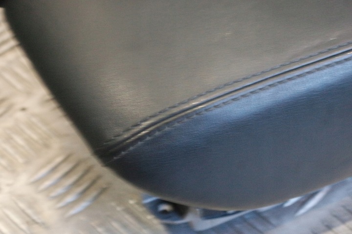 фото №5, Підлокітник телефон шкіра audi a8 s8 4h 4h0863075l